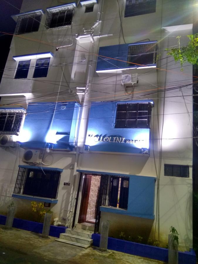 Kollolini Kolkata Acomodação com café da manhã Exterior foto